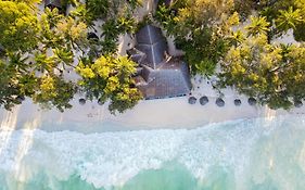 Kinazi Upepo Beach Eco Lodge