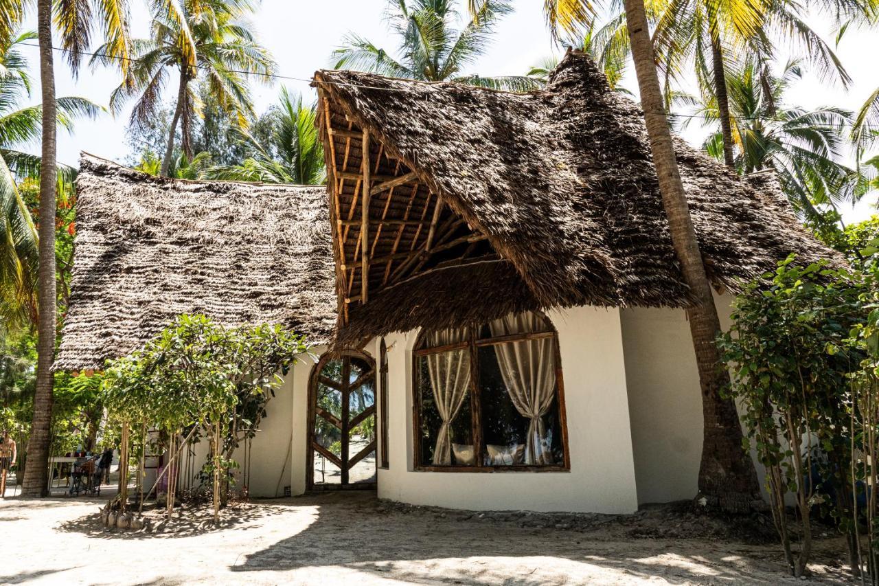 Kinazi Upepo Beach Eco Lodge Paje Exterior photo