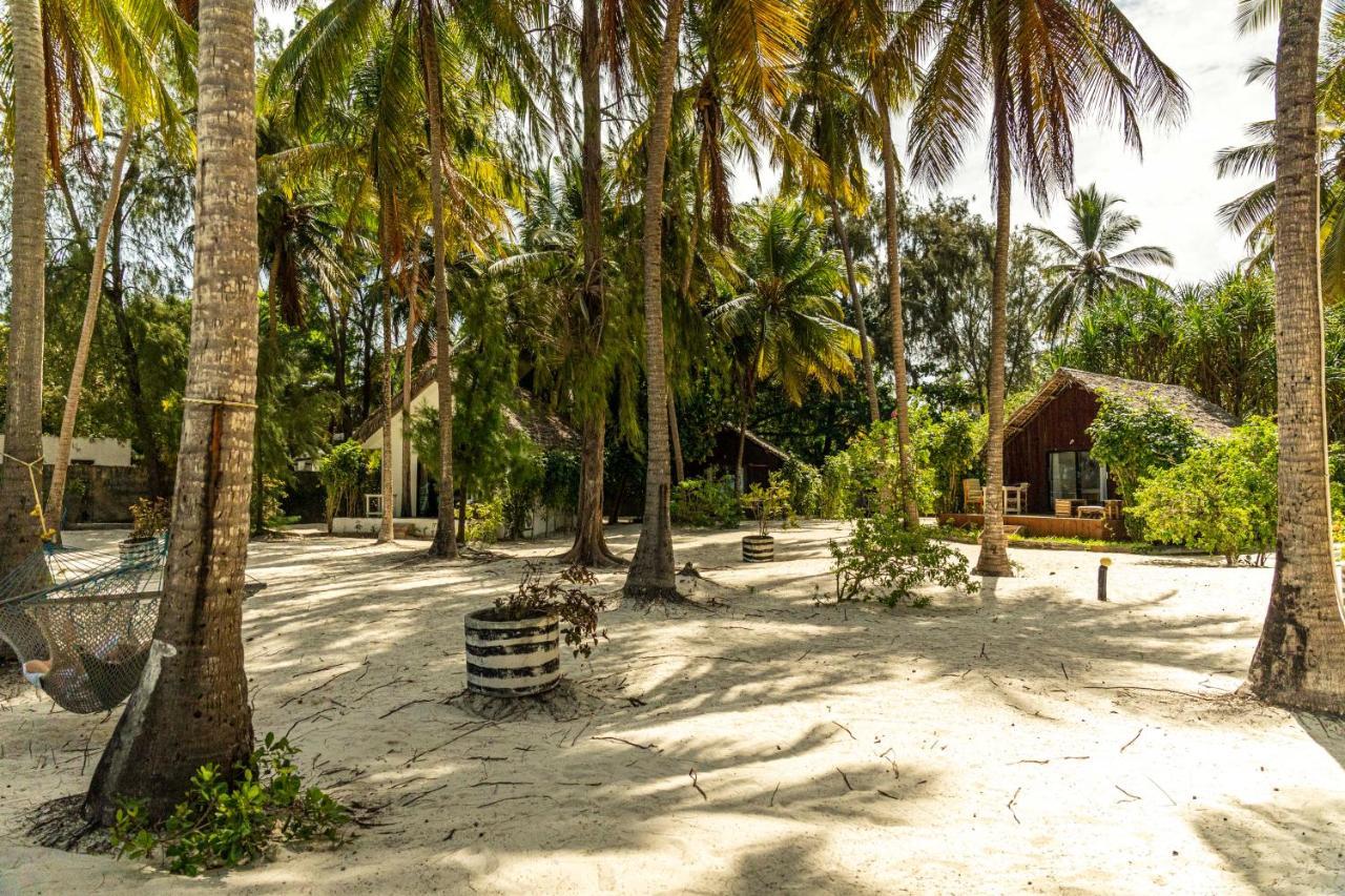 Kinazi Upepo Beach Eco Lodge Paje Exterior photo
