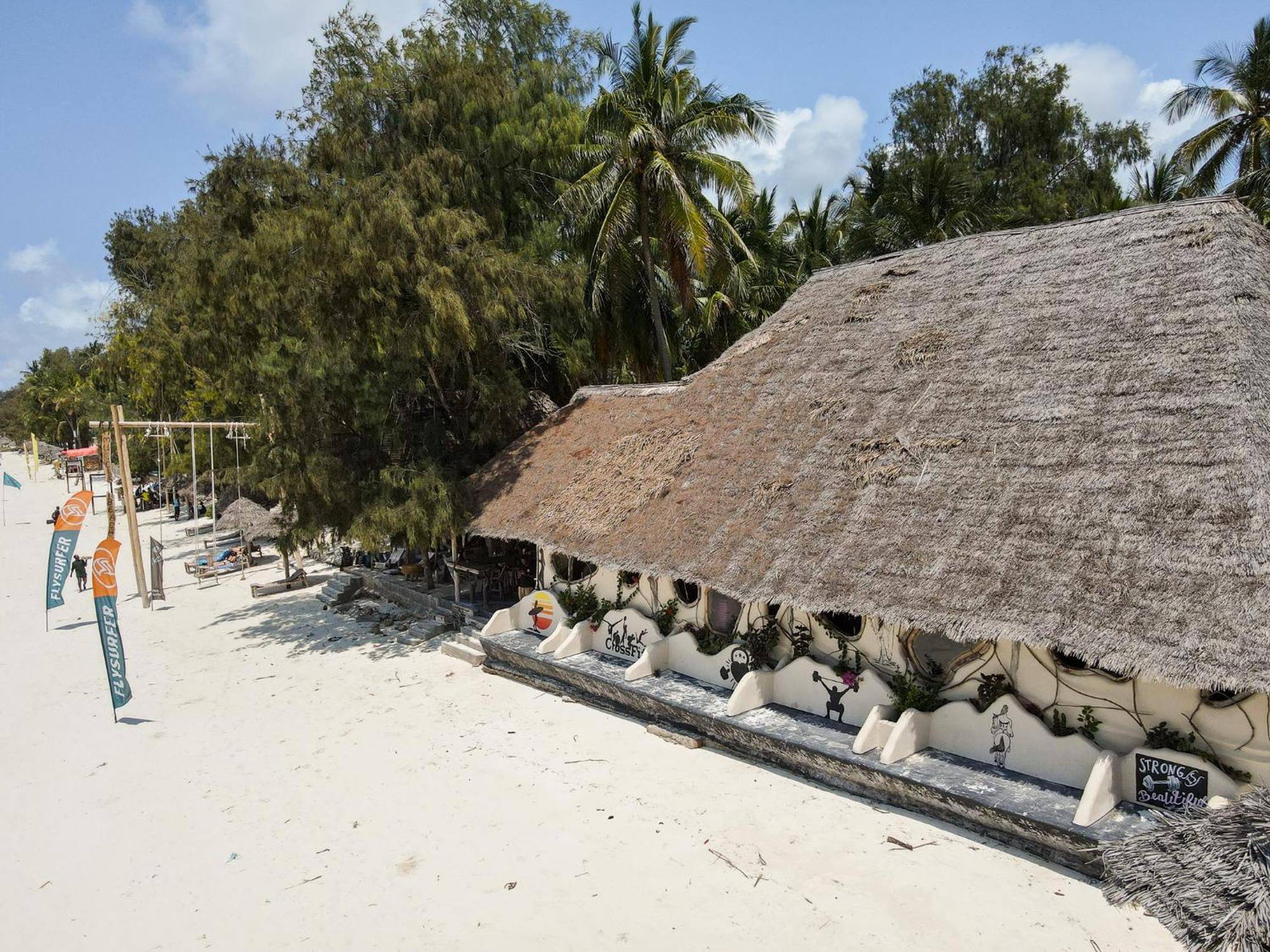 Kinazi Upepo Beach Eco Lodge Paje Exterior photo
