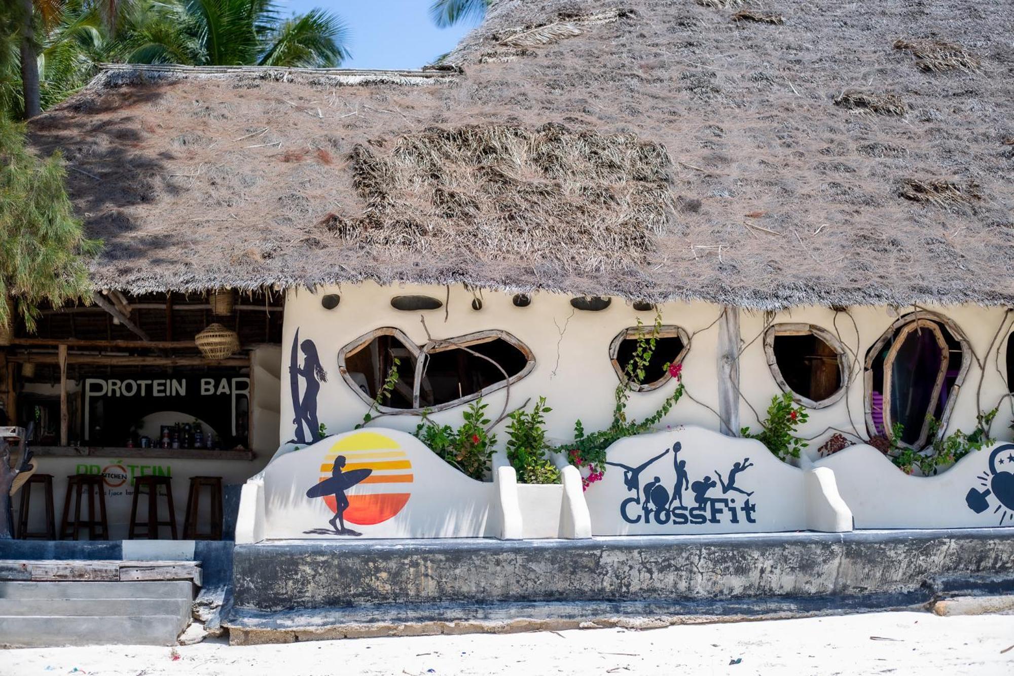 Kinazi Upepo Beach Eco Lodge Paje Exterior photo
